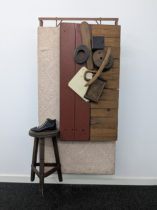 Pep Durán
S.T., 1988
Técnica mixta ensamblage
190 x 110 x 60 cm.